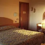 Regina Hotel