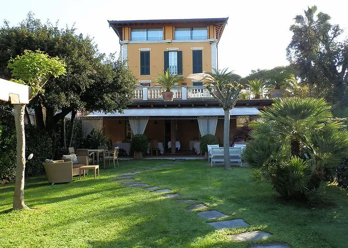 Regina 3* Forte dei Marmi